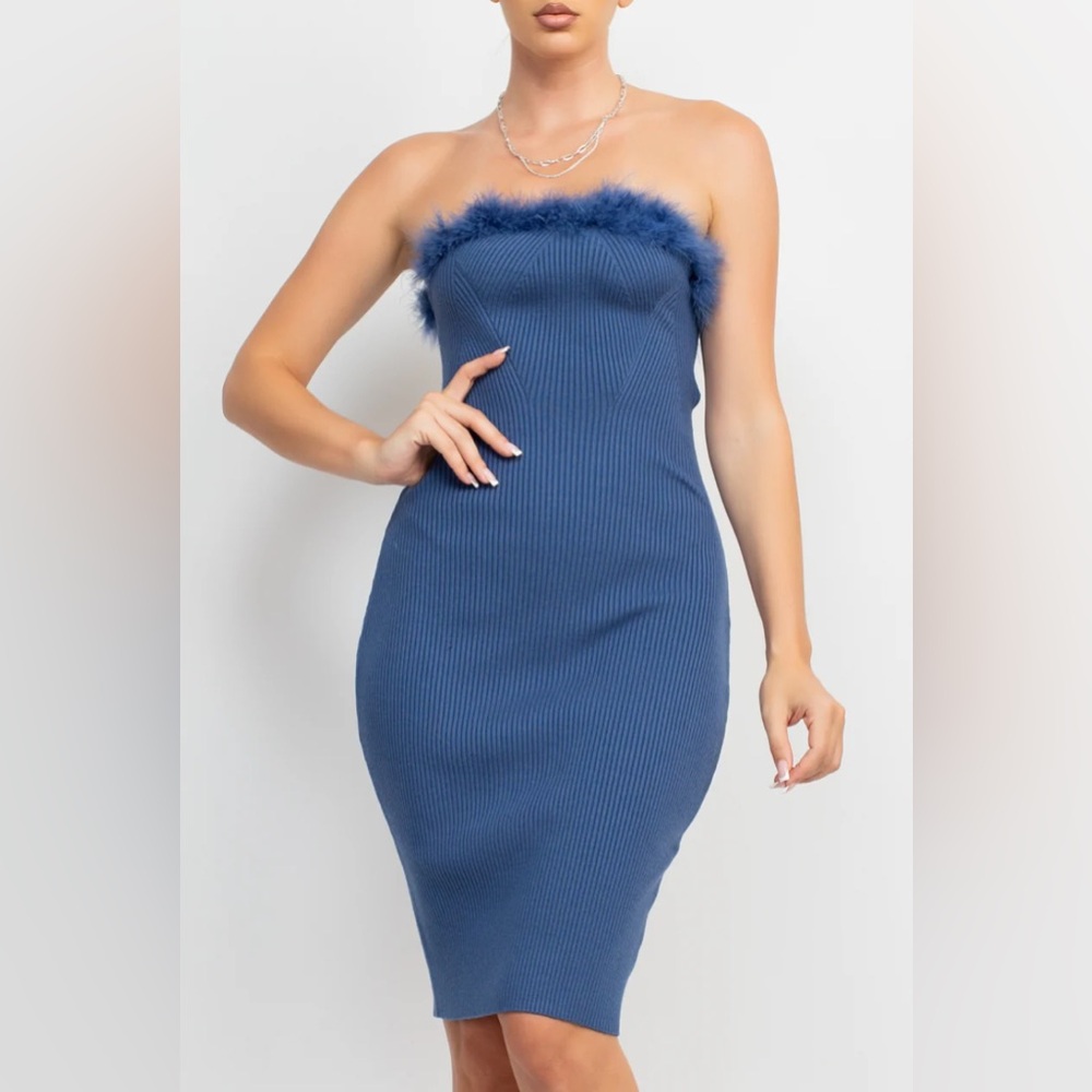 NWT Salty Faux Feather Trim Strapless Sweater Knit Dress Blue Midi